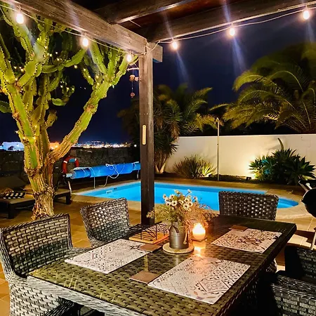 Nillos Playa Blanca (Lanzarote)